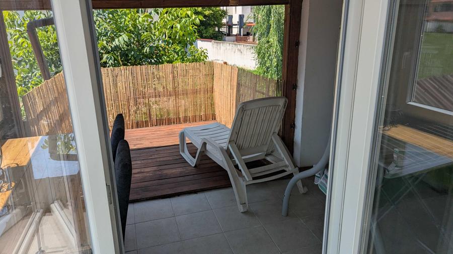 Apartament cu 3 camere decomandat în Tineretului