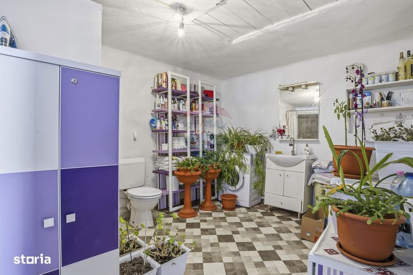 Casa renovata cu teren generos in Satu Mare,Secusigiu - 9