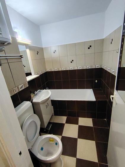 Inchiriez garsoniera 30m2 piata Progresu - 5