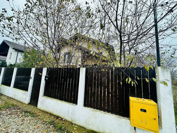 Vila Individuala - 4 Camere - Teren 370 - Comuna Berceni - 1