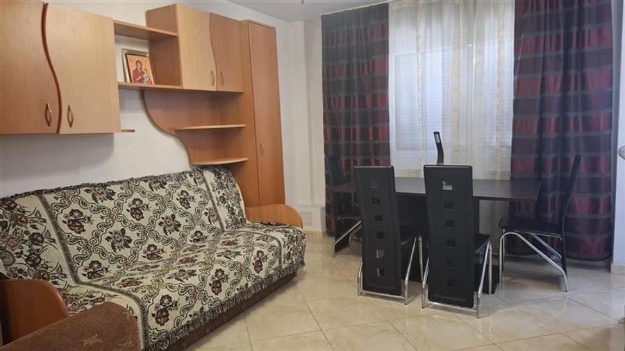 Garsoniera et 2, mobilata si utilata, zona centru Focsani - 3
