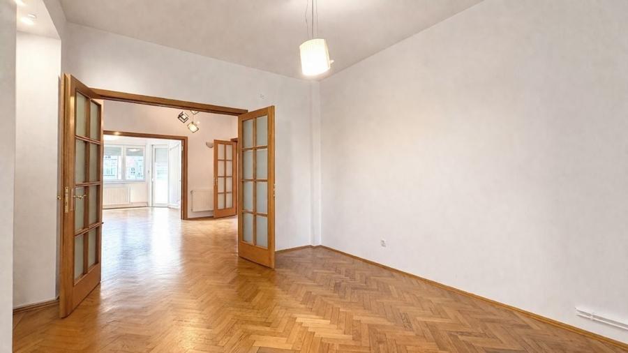 Apartament 3 camere pentru activități profesionale | Piața Victoriei - 1