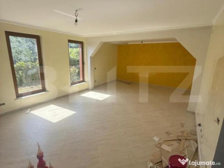 Casa cu etaj, 160 mp utili, 650 mp teren, Salcea - 7