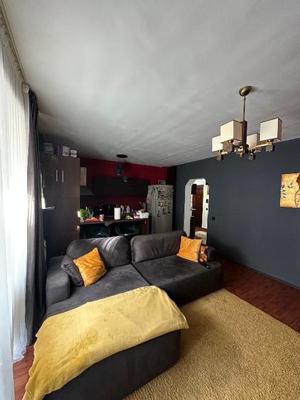 Apartament 2 camere, 54 mp, complet mobilat, 2 balcoane închise, 2 parcări inclu - 6