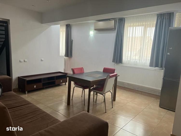 Apartament cu 3 camere în Micro 3