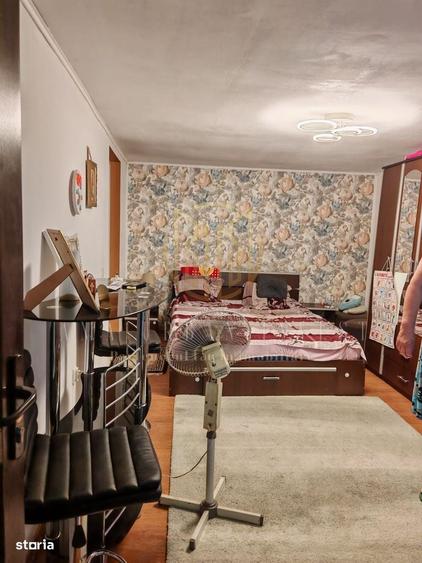 Casă cu 4 camere în Brâncoveanu