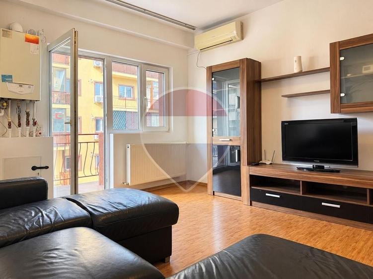 Apartament cu 2 camere semidecomandat, mobilat în Dudu
