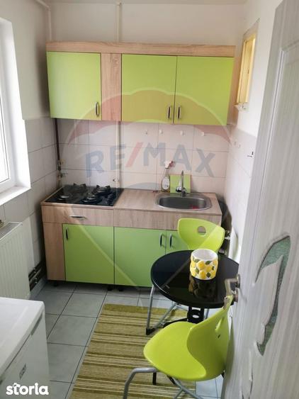 Apartament cu 1 camera in zona Polivalenta - 8