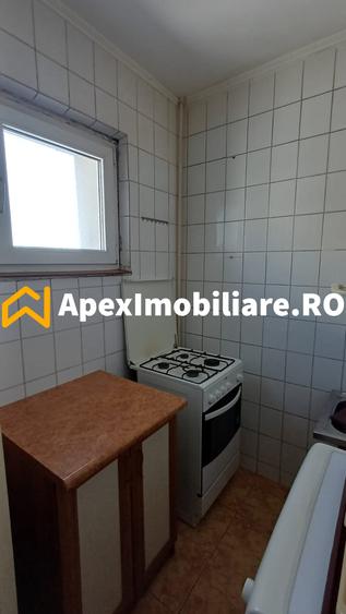 Garsonieră semidecomandată, mobilată în Titan