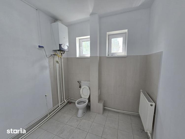 Spațiu comercial, de 100 mp, în Zona industrială