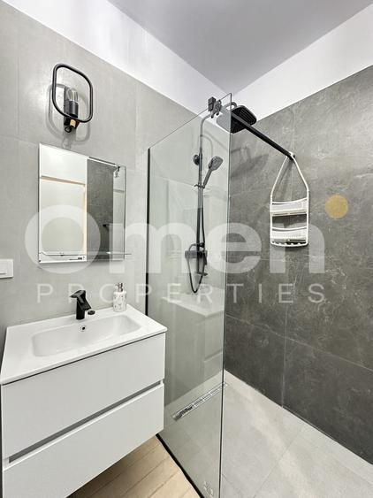 Apartament cu 2 camere decomandat, mobilat în Est