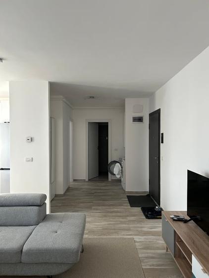 Apartament cu 2 camere semidecomandat, mobilat în Iosefin