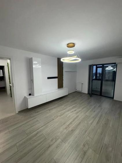 Apartament cu 2 camere decomandat în Trivale