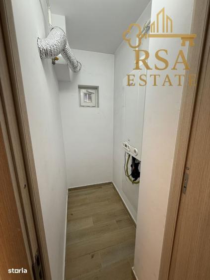 Apartament cu 4 camere în Poenari