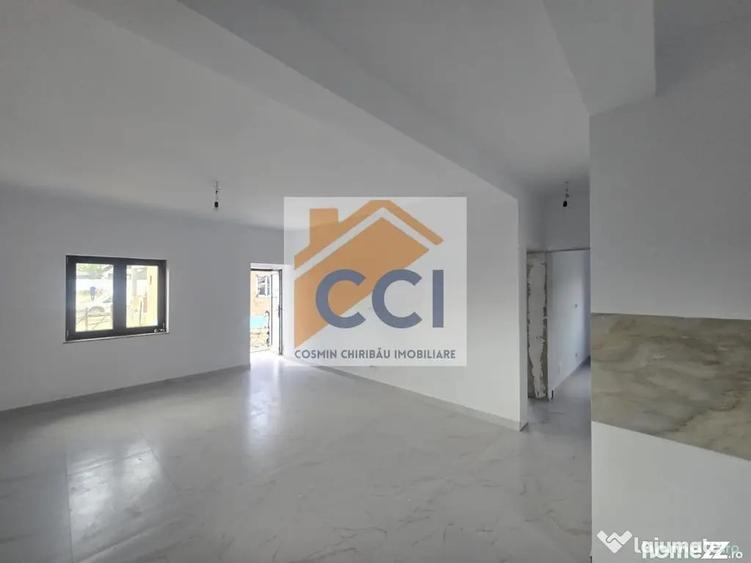 Casă cu 3 camere cu Teren 590 Mp în Sărata