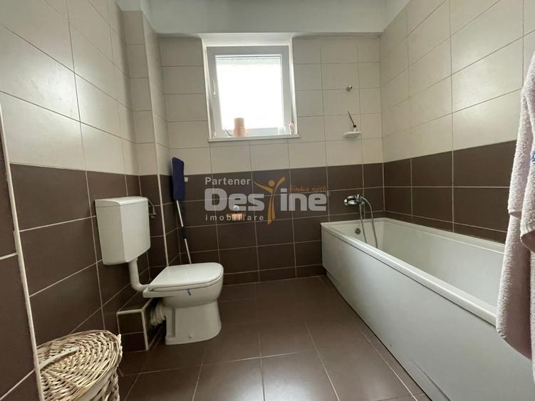 Apartament cu 2 camere semidecomandat, mobilat în Eroii Revoluției