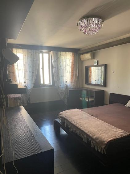 Locuință elegantă cu curte amenajată – parter + etaj, în spatele Pieței Delfinul - 4