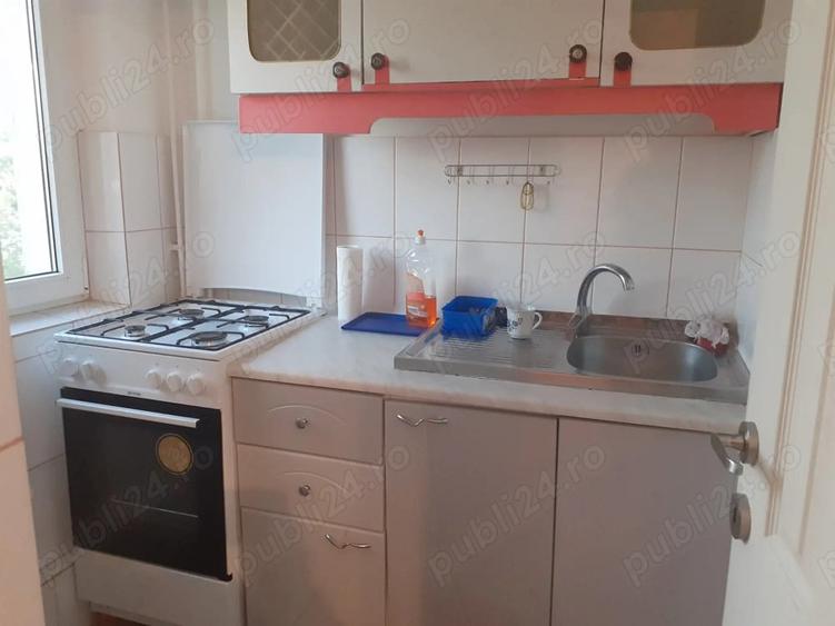 Inch. Garsoniera mobilata si utilata asa cum se vede in poze, etaj.2, str. Mioritei cu zona Bariera. - 1