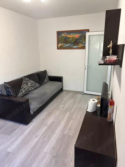 Inchiriez apartament 3 camere zona Tomis Nord Constan?a - 1