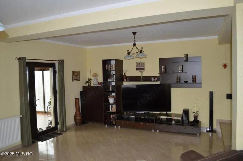 Glambocu - Bascov, Casa constructie 2008, teren 1066 mp - 8