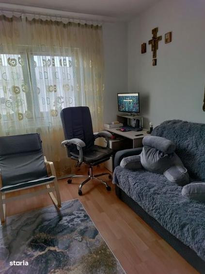 Vand ap. 2 camere decomandat - 4