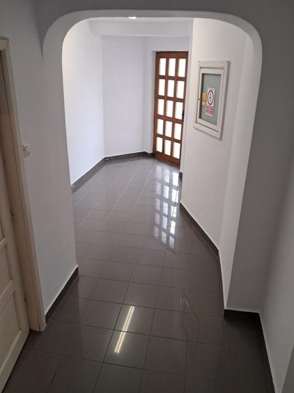 Birou 45 mp parter inalt pozitionat in zona complex Diana cartier Gheorgheni - 12