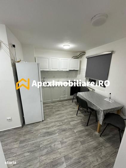 Apartament cu 3 camere decomandat în Drumul Taberei