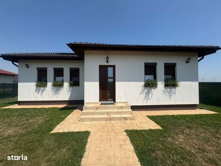 Casa Individuala Mobilata & Utilata | Toate Utilitatile Mo?ni?a Noua | - 1