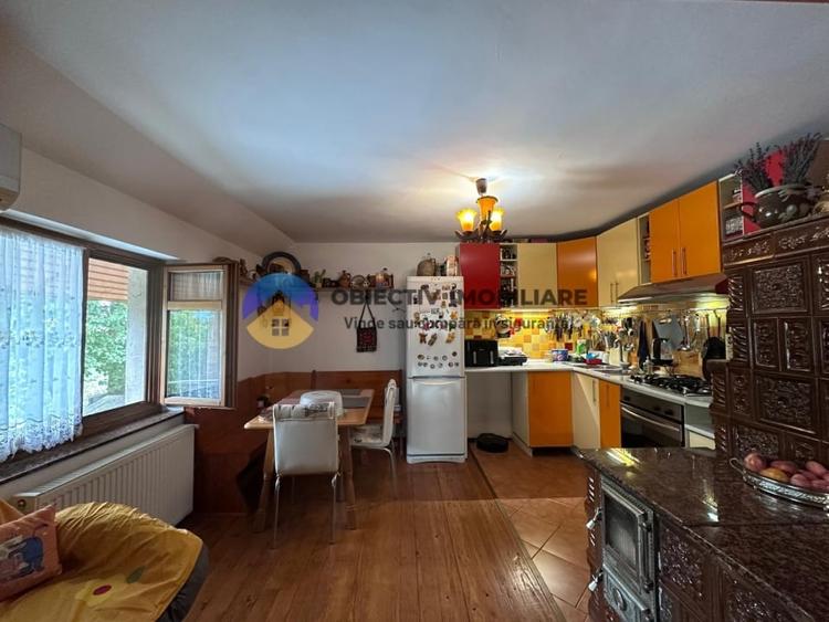 Casa cu priveliste panoramica spre lac si munte - Alexandru cel Bun - 11