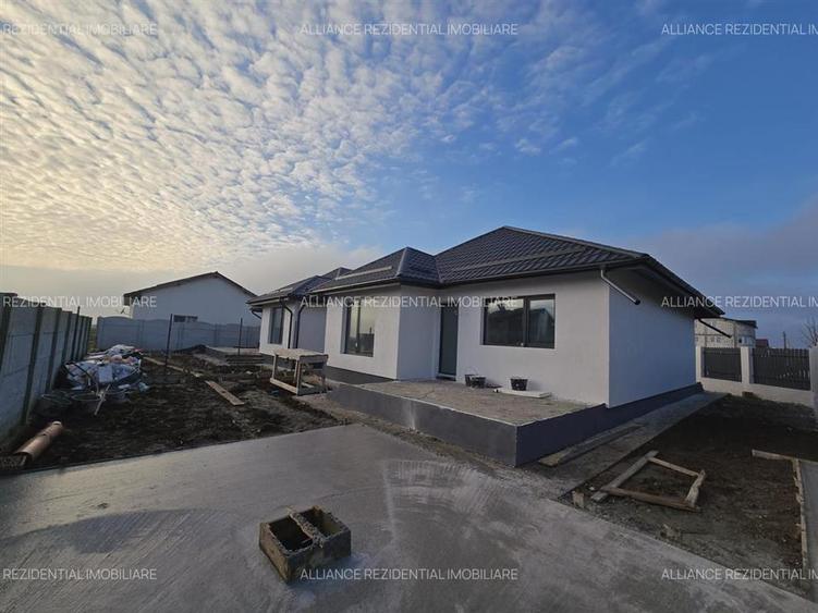 Casa Parter - 15 Min Bulevard - 3 Camere 2 Bai - 1