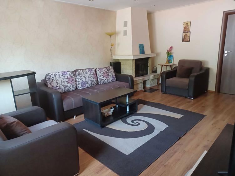 De vanzare vila S+P+1 ( 2 apartamente tip duplex) 7camere, 2 bai. - 5