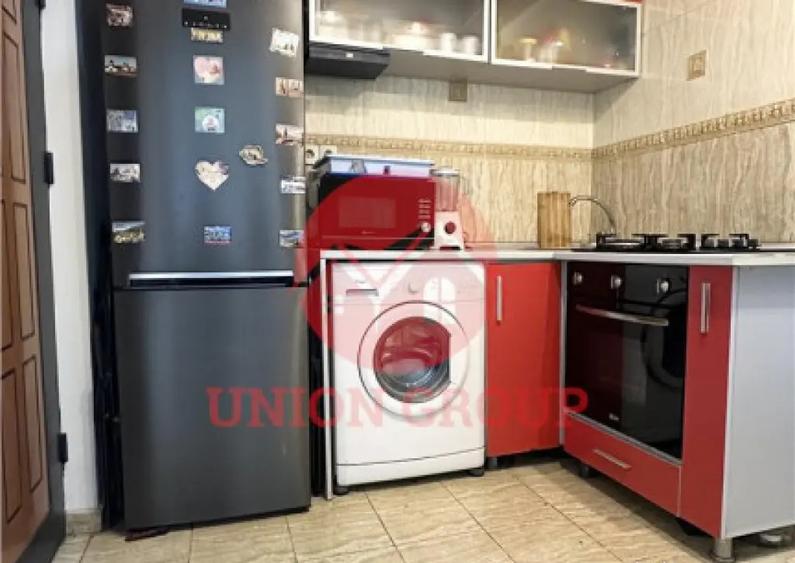 Garsoniera Complet Mobilata si Utilata, Etaj 1, zona Palas - 1