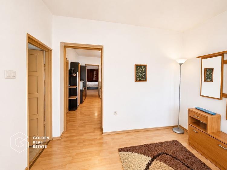 Casa cu teren 688 mp, 2 corpuri de cladire, Parneava - 10