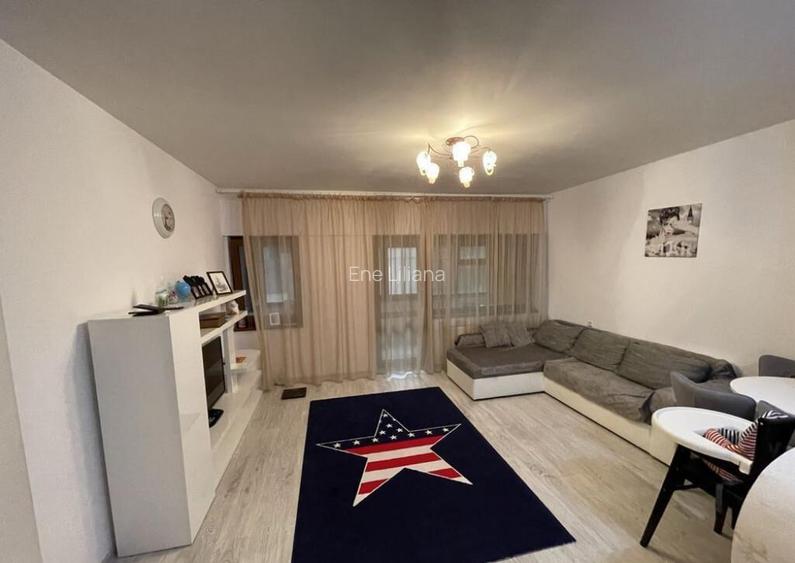 Apartament 3 camere, 2 bai, parcare subterana Complex...