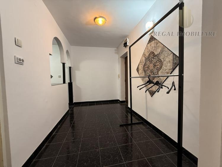 Spațiu Birou | Unirii- Muncii| Parter | 40 mp - 4