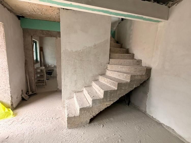 Casă la gri 4 camere P+1+M  125 mp – com. Berceni central, 94.500 euro - 7