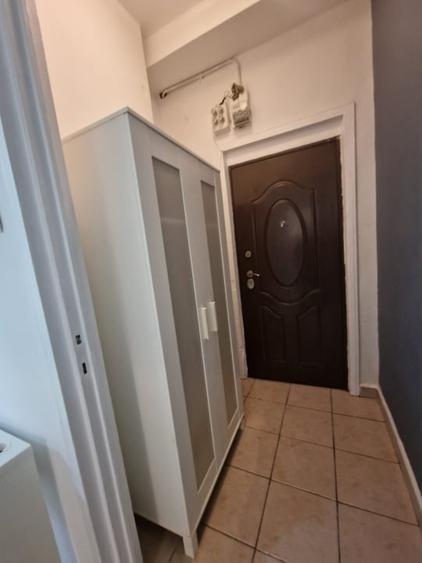 Piata Romana - Caderea Bastiliei garsoniera 27 mp etaj 2 mobilata - utilata - 4