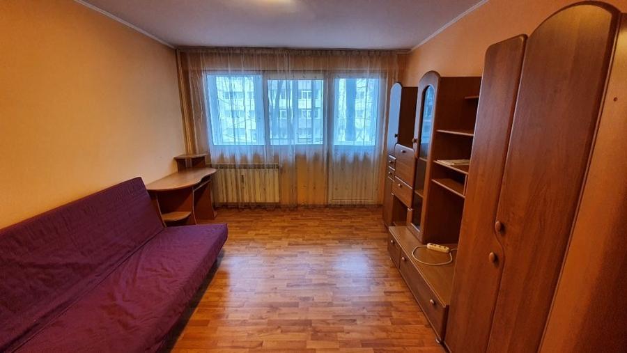 Drumul Taberei Favorit Metrou Bloc tip P etaj 1 din 4  dec, hol mare, balcon,  b - 1