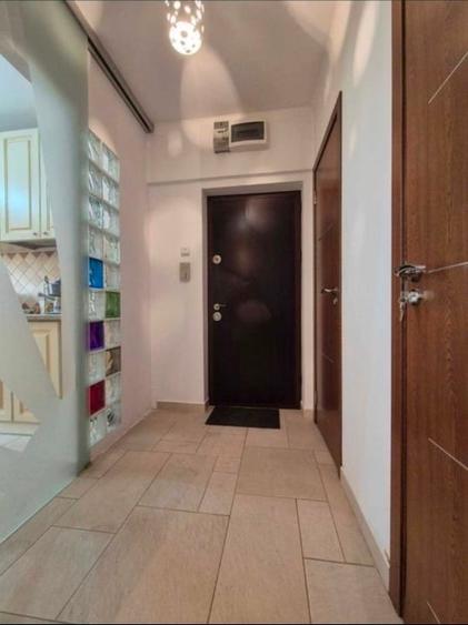 INCHIRIERE APARTAMENT 4 CAMERE - 6