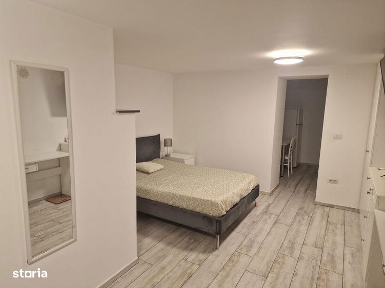 De inchiriat garsoniera Zamca (la casa )-Suceava - 1