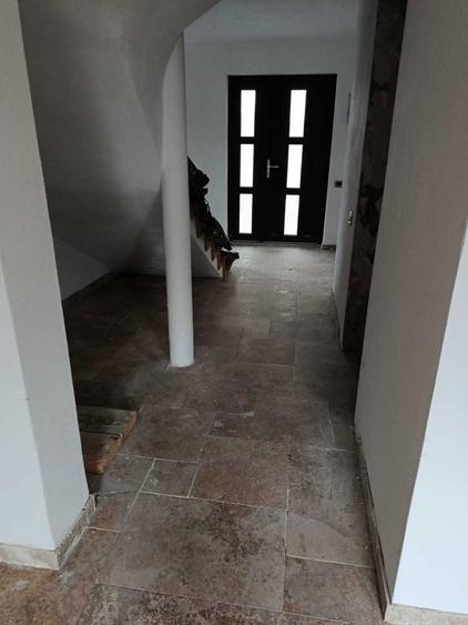 Casa de vanzare Dorna Arini - 2