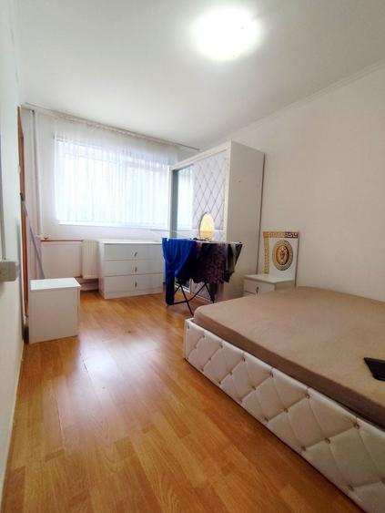Vand garsoniera 30m2 la parter zona Afi 6 Vanator!i - 1