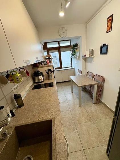 Apartament 3 camere de vanzare Pajura - 2