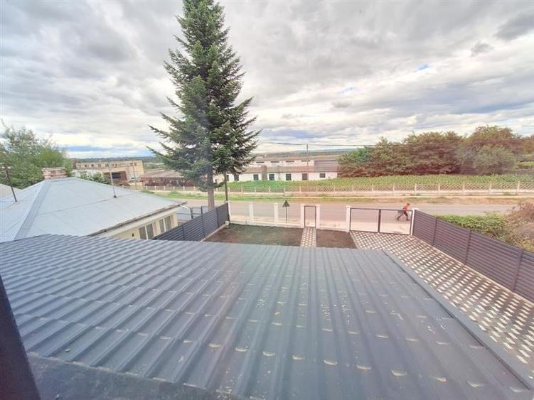 Casa P+M noua în Hemeius  design modern, constructie de calitate - 26