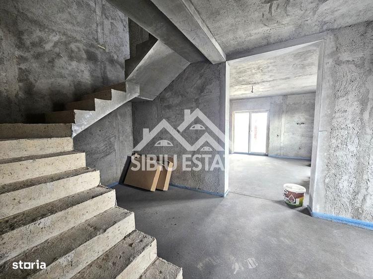 Casa 4 camere, 2 bai, curte si terasa Sibiu Calea Cisnadiei - 9