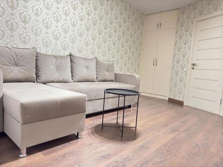 Apartament cu 3 camere in zona 1 Decembrie - 3