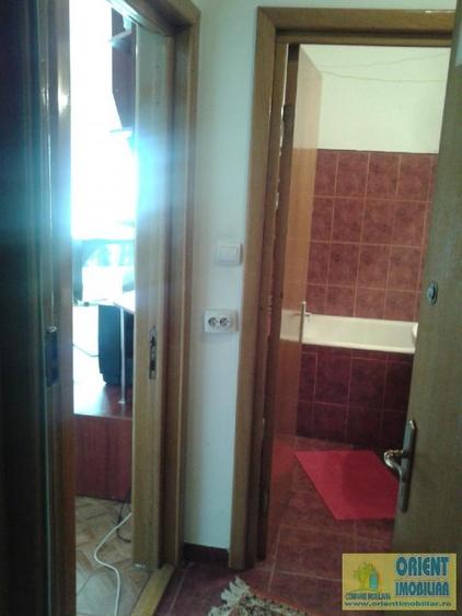 Capitol, garsoniera, 28mp, mobilata, inchirieri Constanta - 6