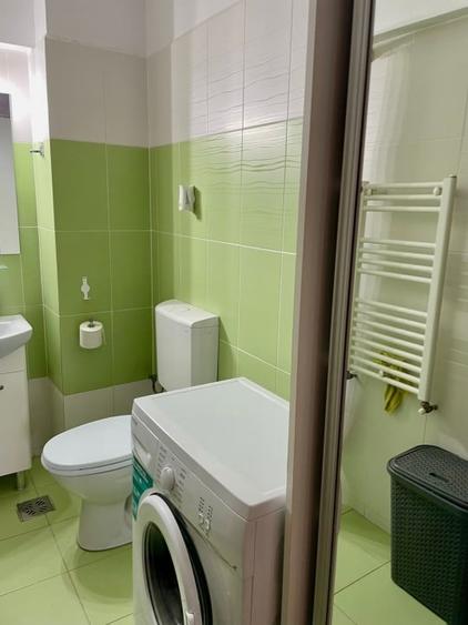 Apartament cu 3 camere- Podul de fier-Bloc Nou - 15
