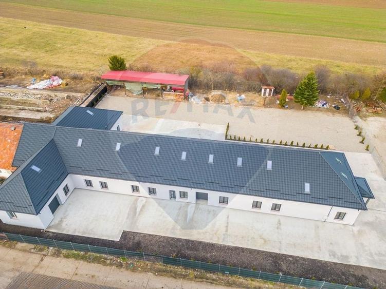 COMISION 0 | Hala moderna si incalzita | curte betonata | 2 niveluri | - 7