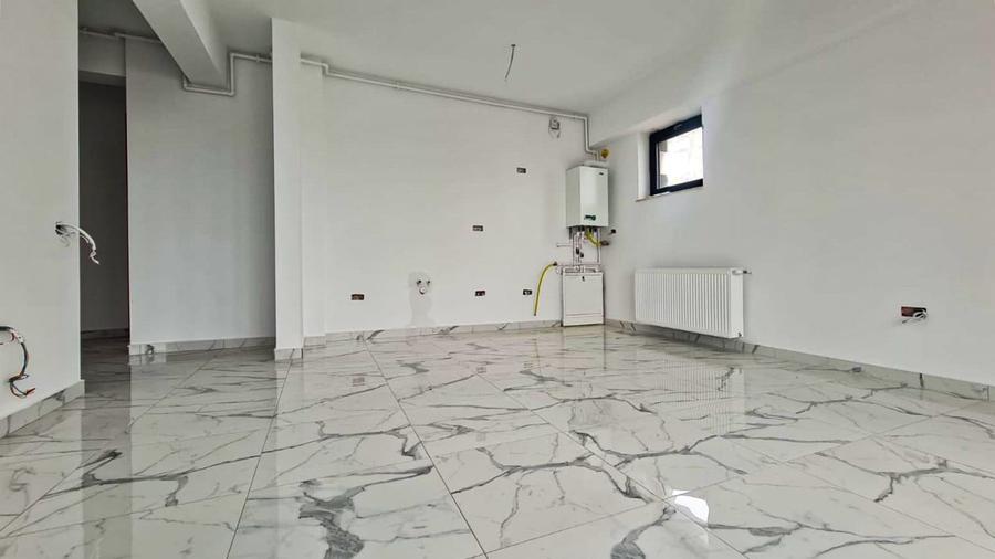 Ideal investitie !Apartament la cheie in Mamaia pe malul lacului - 4